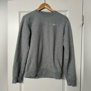 Size small NIKE crewneck grey